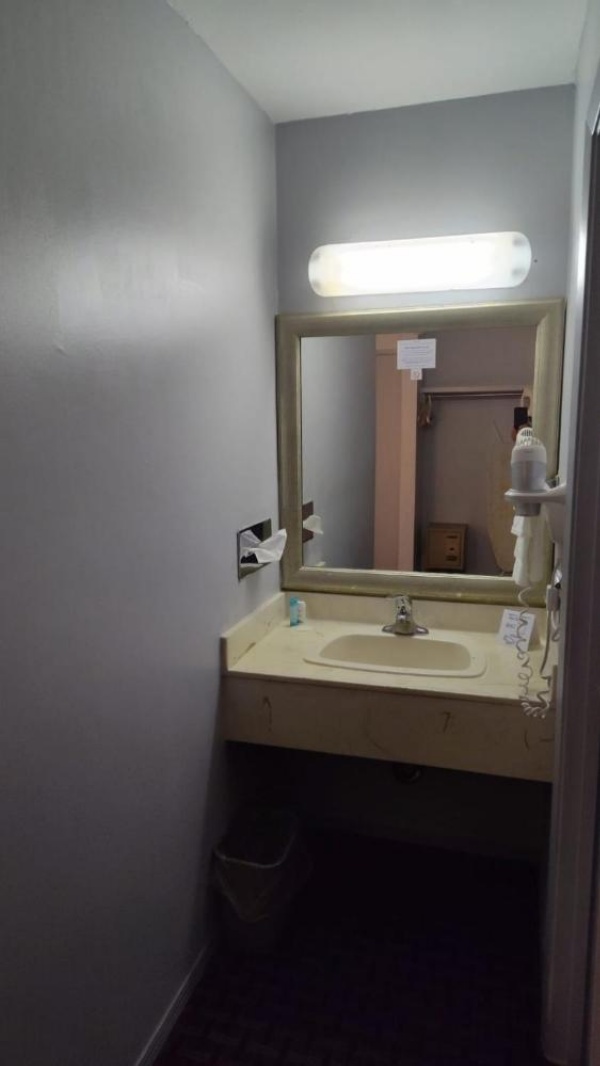 Metro Inn image 10